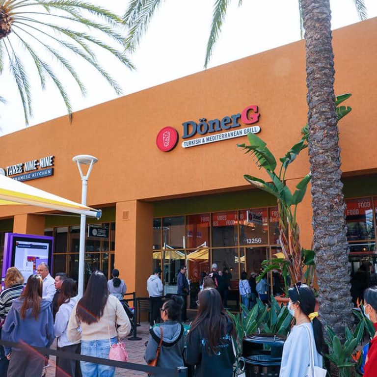 People waiting outside donerg